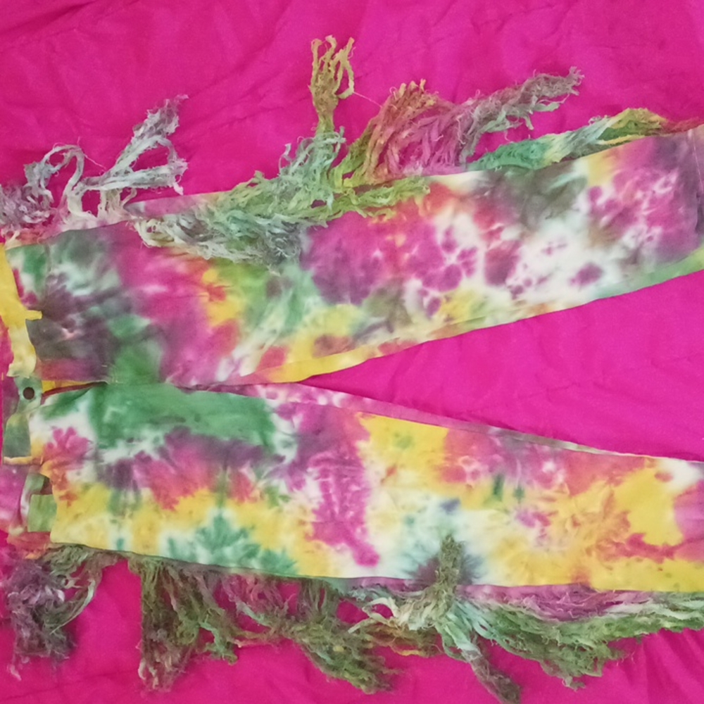 Daisy Tiedye Jeans